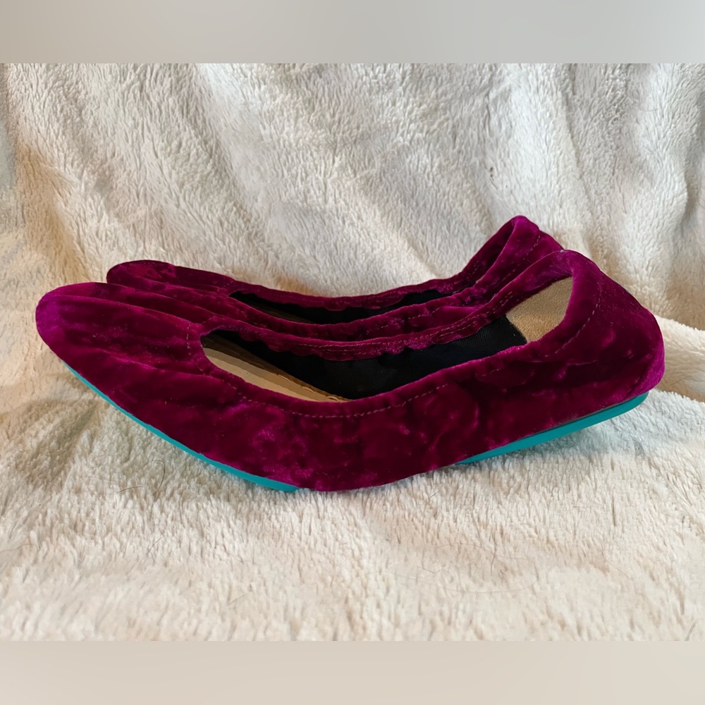 Tieks Tyrian Red Purple Silk Crushed Velvet LIMITED RELEASE Ballet Flats Size 11